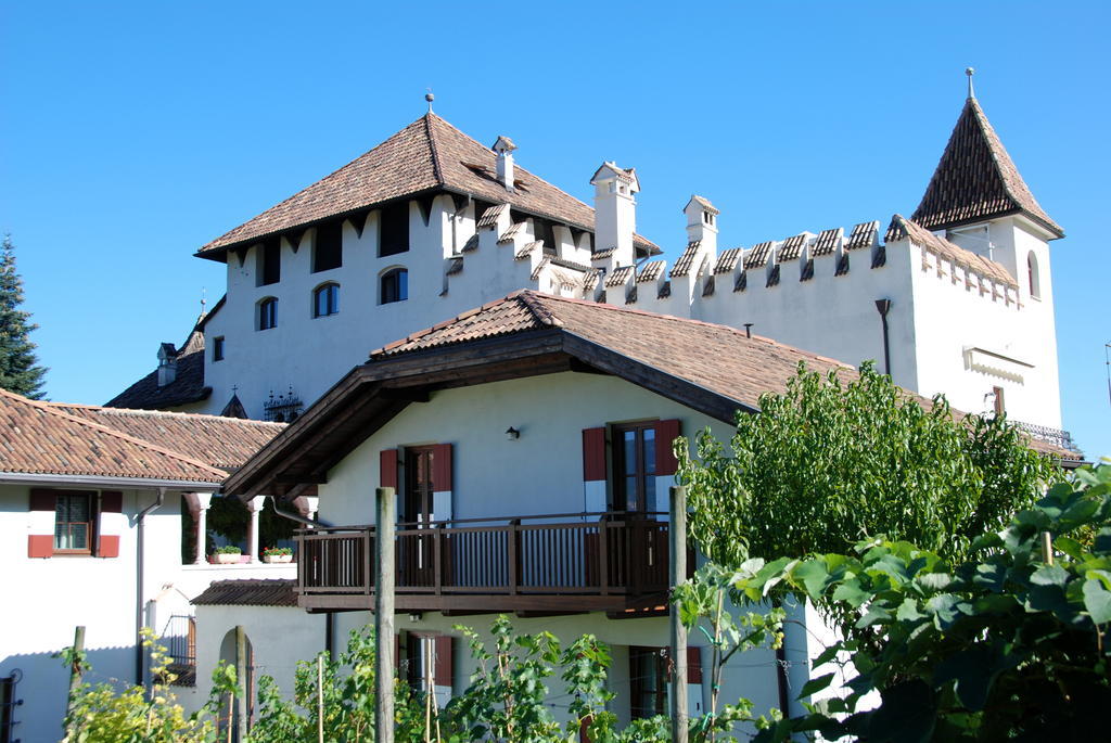 Apartments Schloss Paschbach アッピアーノ・スッラ・ストラーダ・デル・ヴィーノ 部屋 写真